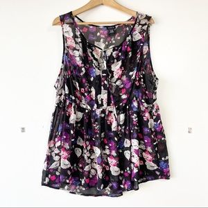 Torrid floral chiffon sleeveless tie neck blouse tank top... Like New